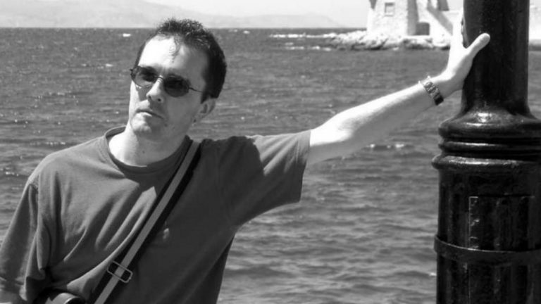 Yvelines /France : Un professeur d&rsquo;histoire décapité après avoir montré des caricatures de Mahomet