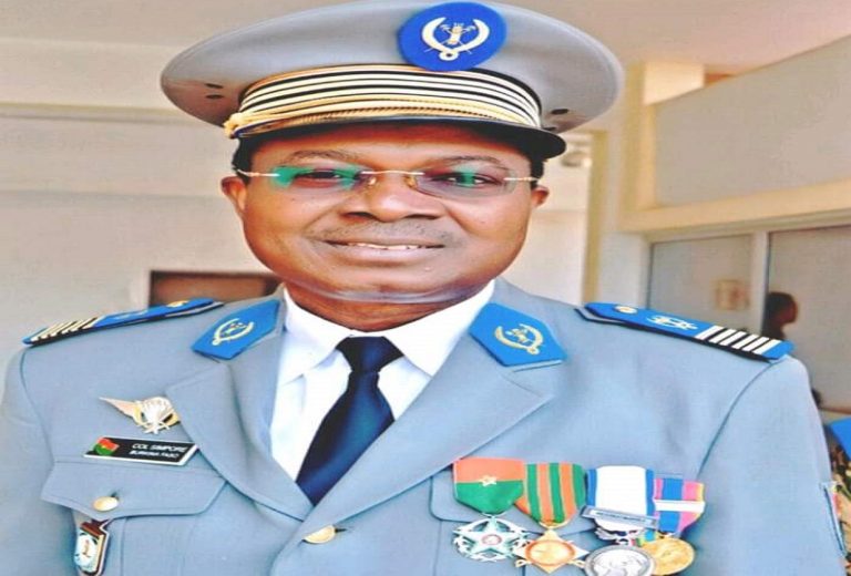 Nouveau gouvernement : Biographie du colonel-major Aimé Barthélémy Simporé