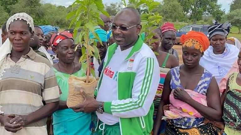 Campagne de reboisement : Eddie Komboïgo remonté contre la mise à l’écart du CFOP