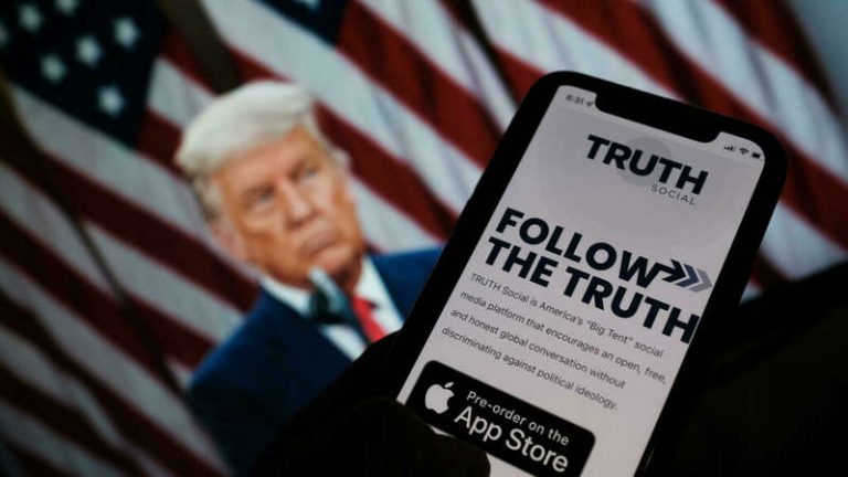« Truth Social » : Le réseau social de Donald Trump sera lancé début 2022