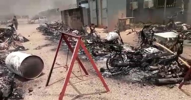 Houndé/Province du Tuy : Des orpailleurs mécontents mettent la mine à feu