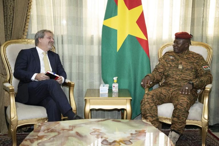 Coopération Burkina-Danemark : En fin de mission, l’ambassadeur Steen Sonne Andersen chez Damiba