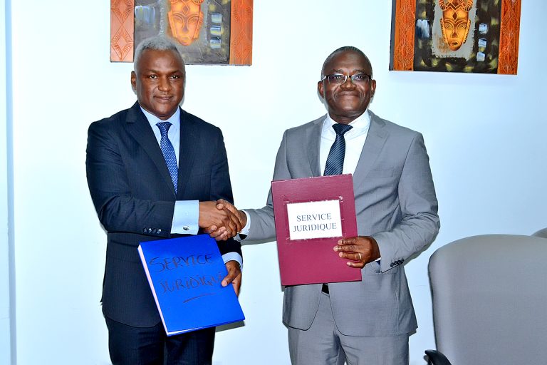 Université de l’unité africaine de Ouagadougou : Bientôt l&rsquo;ouverture d&rsquo;une école doctorale