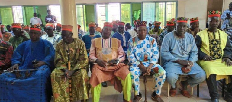 Transition : un collectif de chefs coutumiers appelle à un soutien populaire au capitaine Ibrahim Traoré