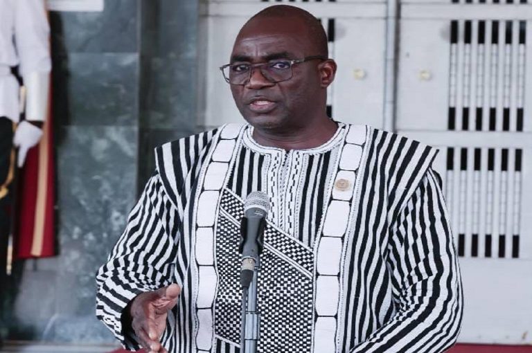 Burkina : Le SMIG passe à 45 000 FCFA