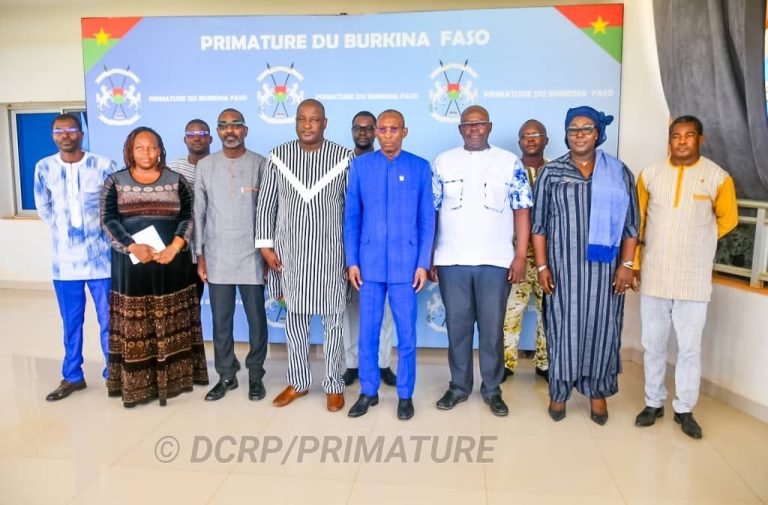 Promotion des initiatives locales : Le Premier ministre encourage l’entreprise Horizon Industries SA