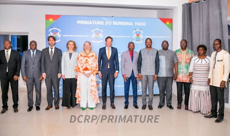 Le PM aux diplomates du Royaume des Pays-Bas : « Nous souhaitons placer la souveraineté de notre pays au cœur de notre développement »